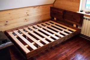 Ремонт деревянных кроватей в Отрадном